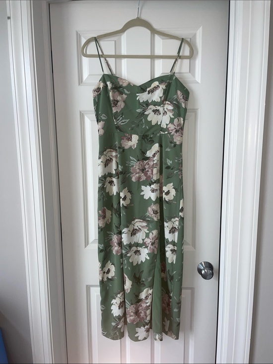 Abercrombie & Fitch Dresses & Skirts - Abercrombie & Fitch Olive Green Floral Camille Midi Dress